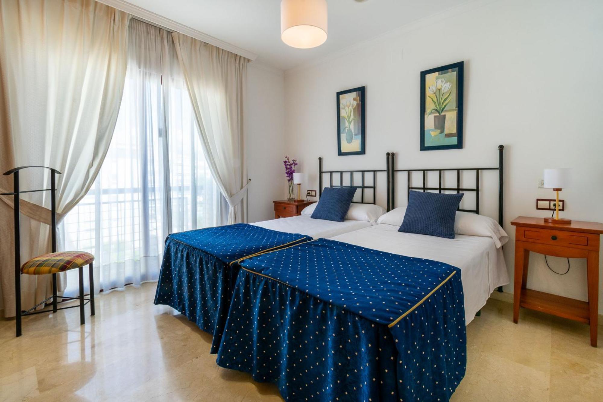 Apartamentos Albir Confort - Avenida 1 Dorm El Albir ภายนอก รูปภาพ