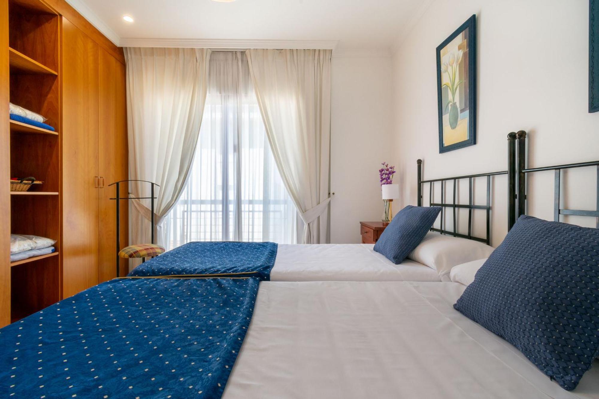 Apartamentos Albir Confort - Avenida 1 Dorm El Albir ภายนอก รูปภาพ