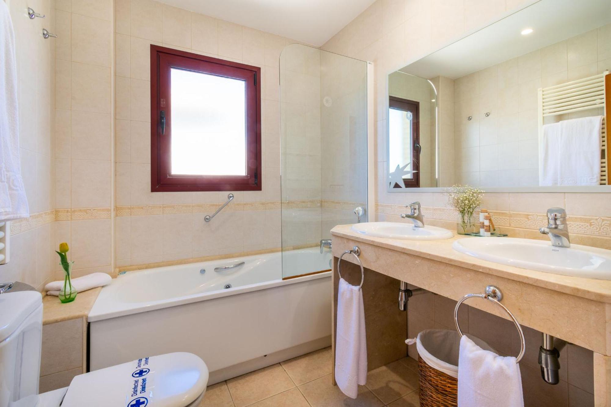 Apartamentos Albir Confort - Avenida 1 Dorm El Albir ภายนอก รูปภาพ