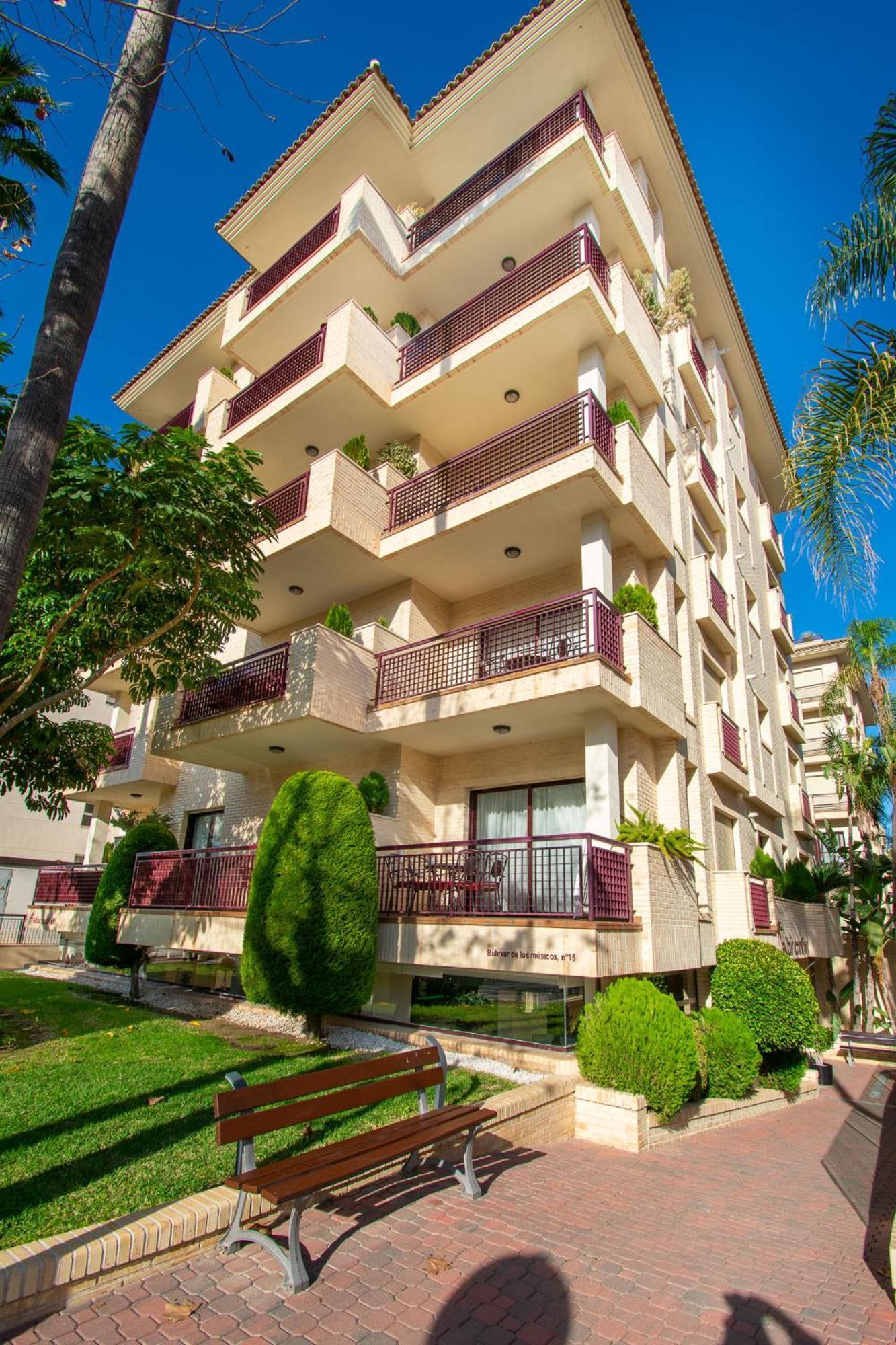 Apartamentos Albir Confort - Avenida 1 Dorm El Albir ภายนอก รูปภาพ
