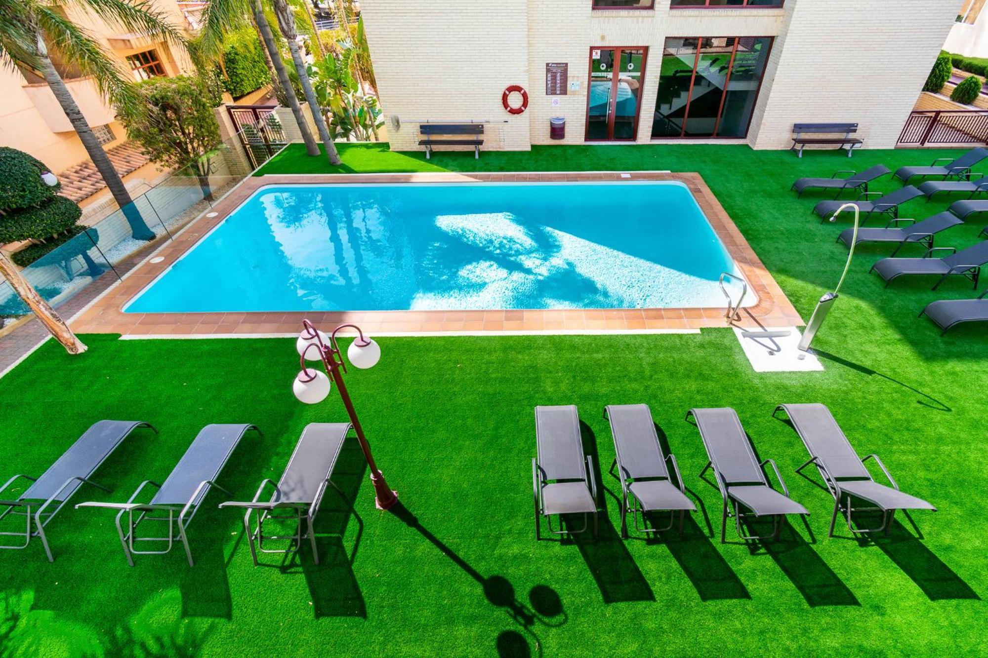 Apartamentos Albir Confort - Avenida 1 Dorm El Albir ภายนอก รูปภาพ